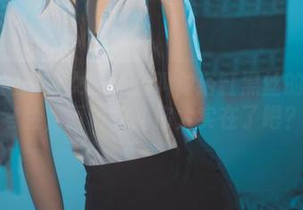 高清脑内少女：什么叫做浴缸黑丝的真实考验，面饼仙儿你太实在了吧？
